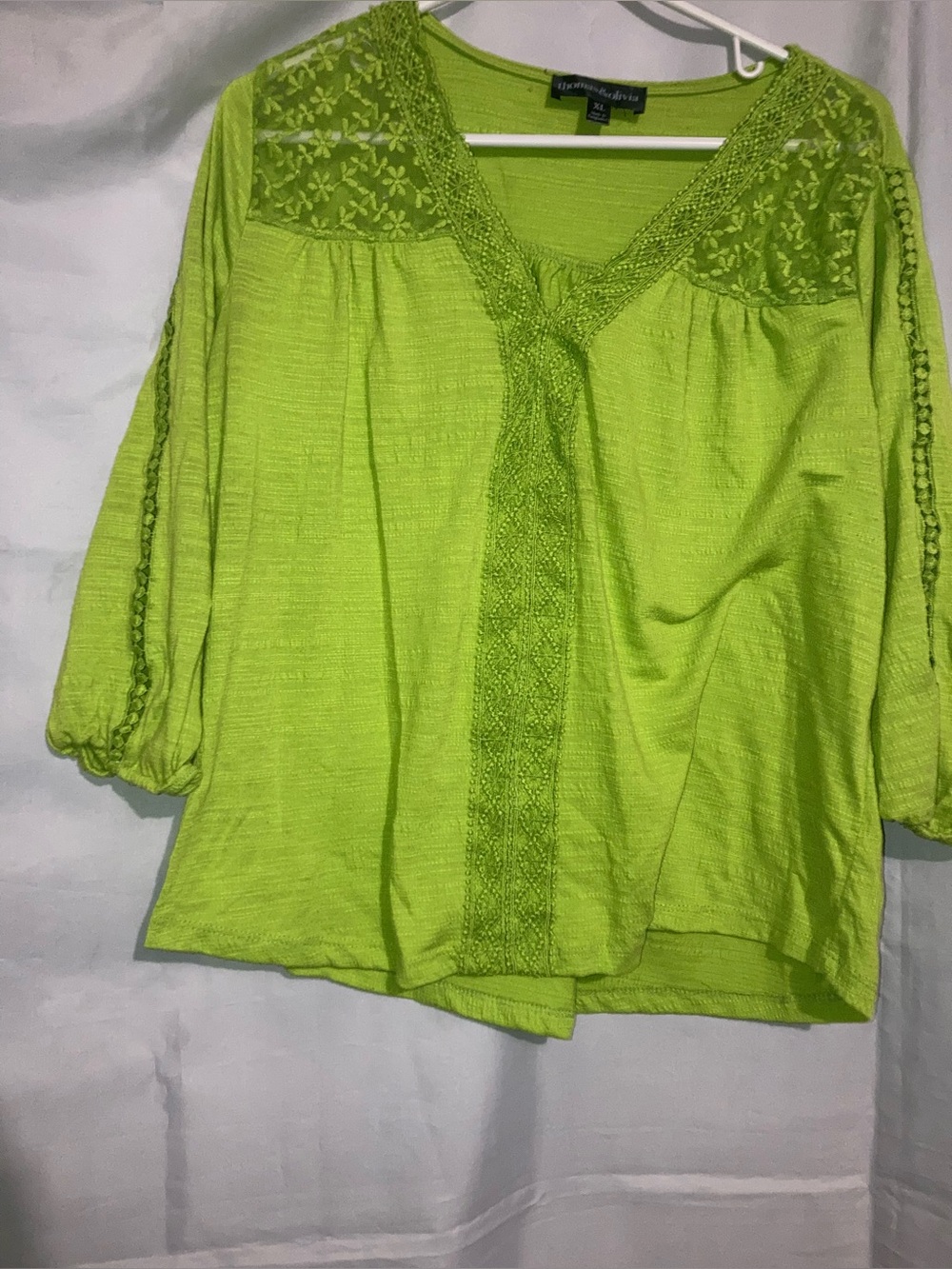 🖤4/$10 Lime Green Embroidered Peasant Blouse - Women's